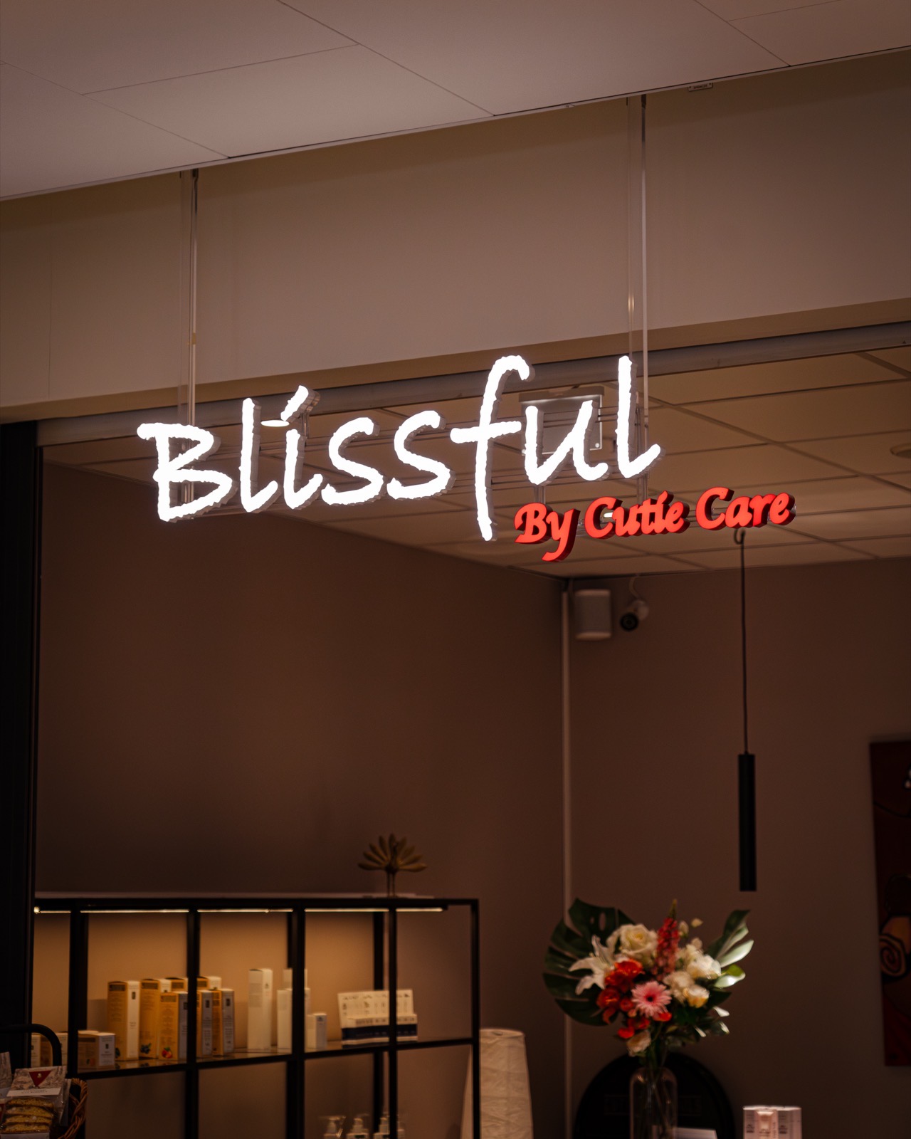 Blissful Danderyd skylt